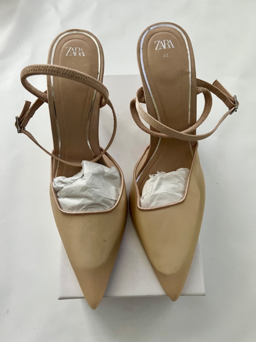 HEELED MESH SHOES